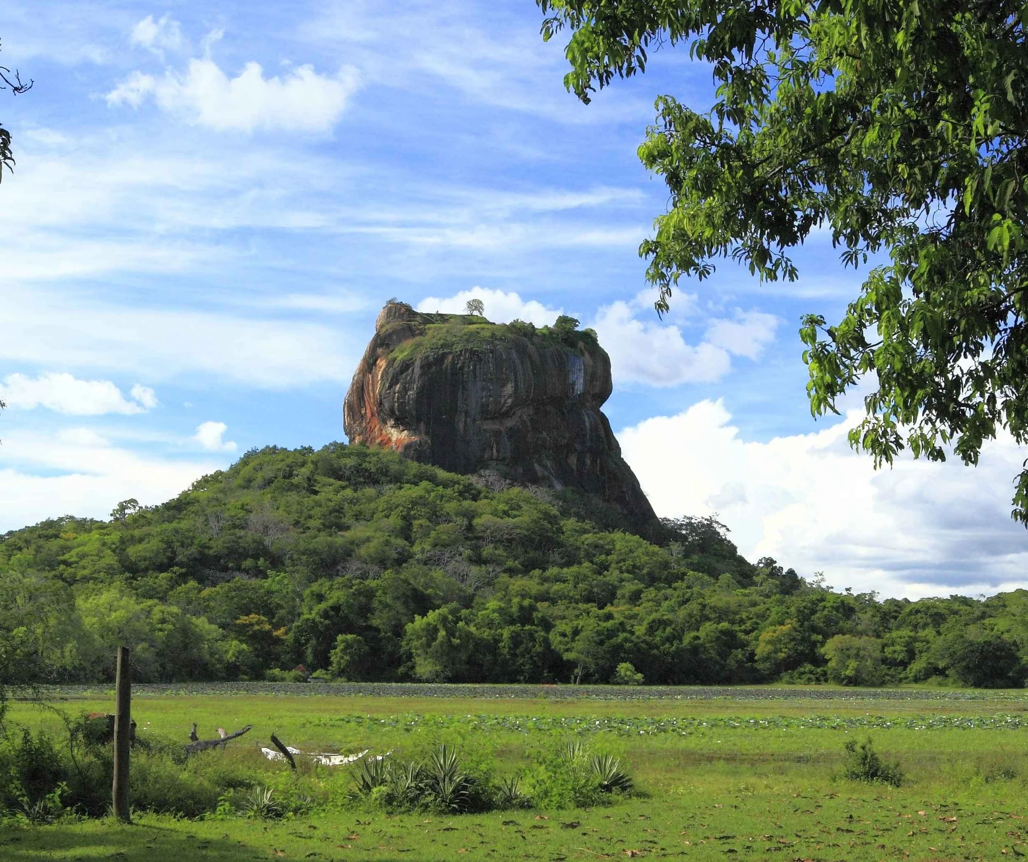 Explore Sri Lanka